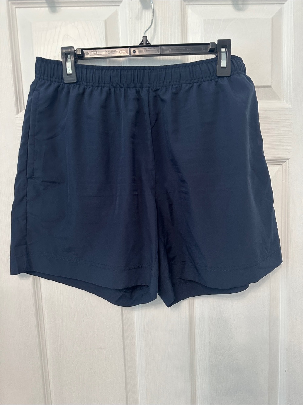 Men’s Navy Active windbreaker shorts worn once